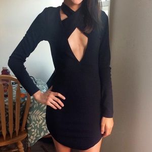 Cris cross black dress